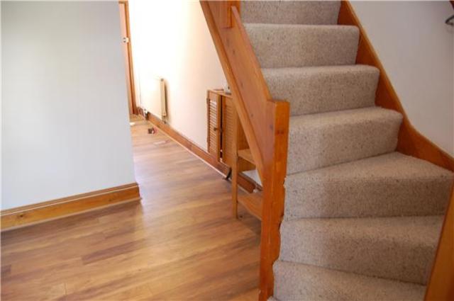 Image of 2 bedroom End of Terrace to rent in Victoria Street Cheltenham GL50 at Gloucestershire, GL50 4HU