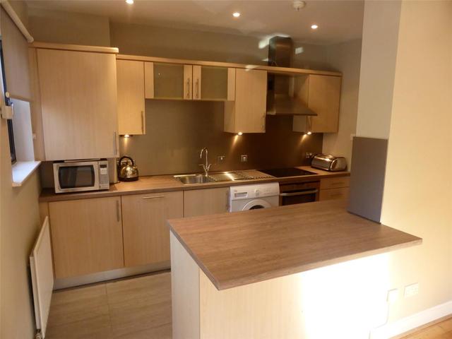  Image of 3 bedroom Flat to rent in Walker Street Glasgow G11 at West End Glasgow Glasgow, G11 6RE