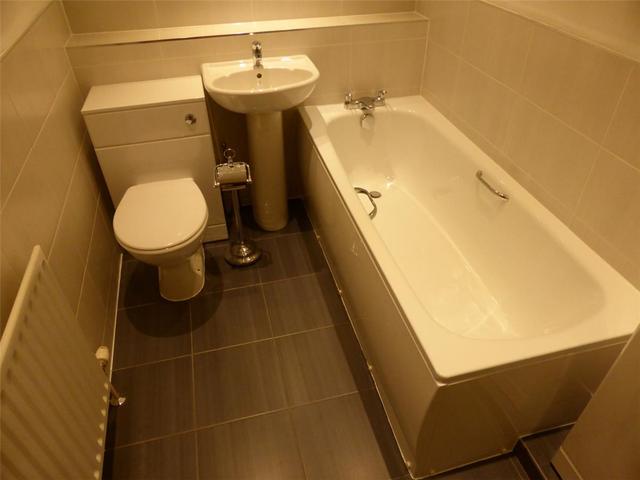  Image of 3 bedroom Flat to rent in Walker Street Glasgow G11 at West End Glasgow Glasgow, G11 6RE