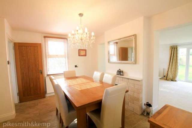  Image of 4 bedroom Detached house for sale in West End Waltham St. Lawrence Reading RG10 at WALTHAM ST LAWRENCE, RG10 0NG