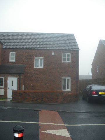  Image of 3 bedroom Semi-Detached house to rent in Waltheof Road Sheffield S2 at Sheffield, S2 1PE