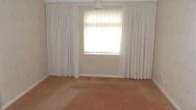  Image of 2 bedroom Bungalow for sale in Lumber Leys Walton on the Naze CO14 at Walton On The Naze Essex Walton-on-Naze, CO14 8SS