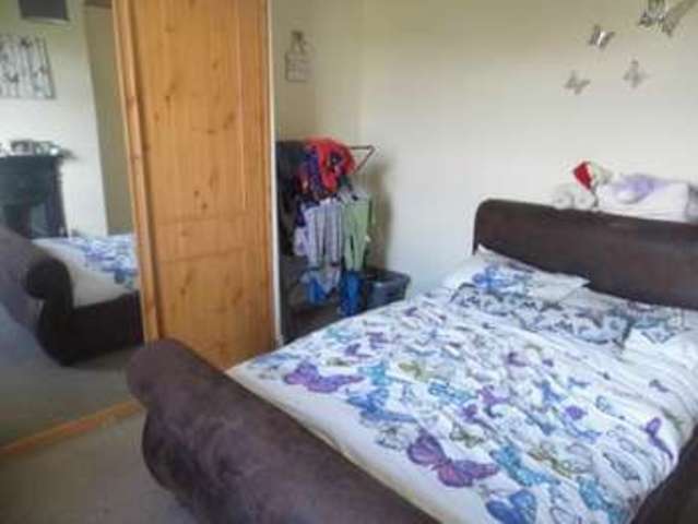  Image of 2 bedroom Terraced house for sale in Ward Lane Stanley Wakefield WF3 at Wakefield West Yorkshire Wakefield, WF3 4LU