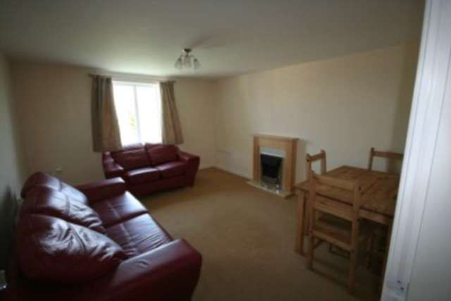  Image of 3 bedroom Apartment to rent in Waring Avenue St. Helens WA9 at Waring Avenue, St Helens Saint Helens St Helens, WA9 2PY