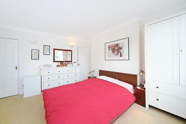  Image of 1 bedroom Flat to rent in Warrington Crescent London W9 at Warrington Crescent  London, W9 1EL
