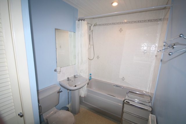  Image of 1 bedroom Flat to rent in Wellbank Place Monifieth Dundee DD5 at Monifieth Dundee Dundee, DD5 4BJ