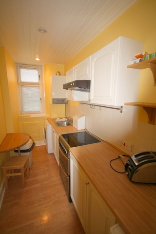  Image of 1 bedroom Flat to rent in Wellbank Place Monifieth Dundee DD5 at Monifieth Dundee Dundee, DD5 4BJ