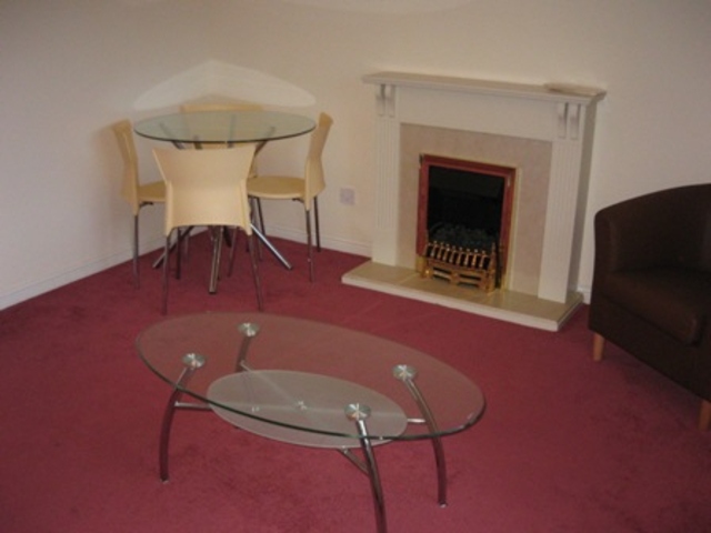  Image of 2 bedroom Flat to rent in West Street Paisley PA1 at Paisley Renfrewshire Renfrewshire, PA1 2UJ