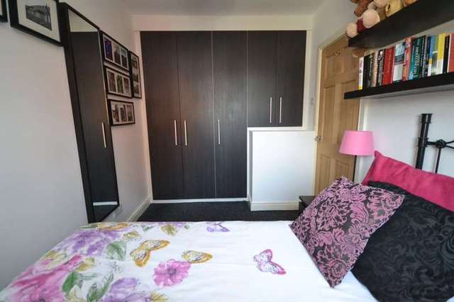  Image of 2 bedroom Semi-Detached house for sale in West Wells Crescent Ossett WF5 at Ossett West Yorkshire, WF5 8PL