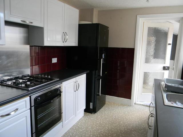  Image of 3 bedroom Terraced house to rent in Westcott Street Hull HU8 at Hull, HU8 8LU
