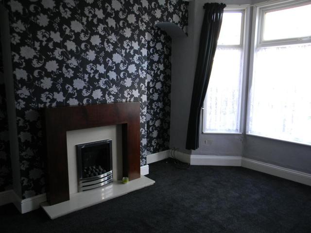  Image of 3 bedroom Terraced house to rent in Westcott Street Hull HU8 at Hull, HU8 8LU