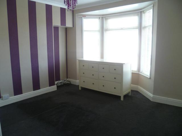  Image of 3 bedroom Terraced house to rent in Westcott Street Hull HU8 at Hull, HU8 8LU