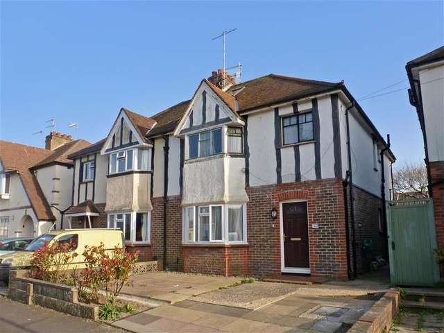  Image of 1 bedroom Ground Flat for sale in Westland Avenue Worthing BN14 at Worthing West Sussex Worthing, BN14 7LB