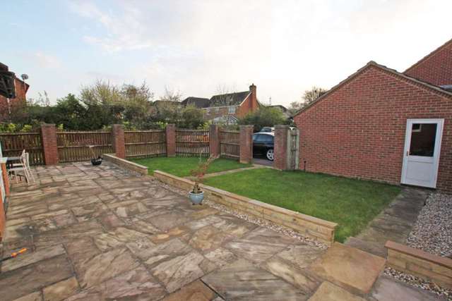  Image of 4 bedroom Detached house for sale in Westwater Way Didcot OX11 at Westwater Way  Didcot, OX11 7TY