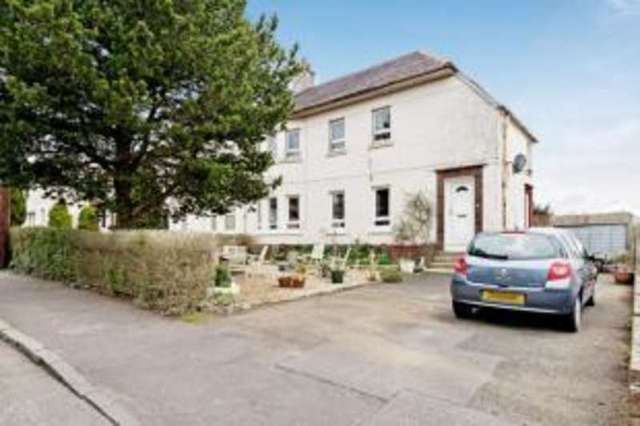  Image of 3 bedroom Flat for sale in Whirlie Road Crosslee Johnstone PA6 at Crosslee Houston Crosslee, PA6 7AL