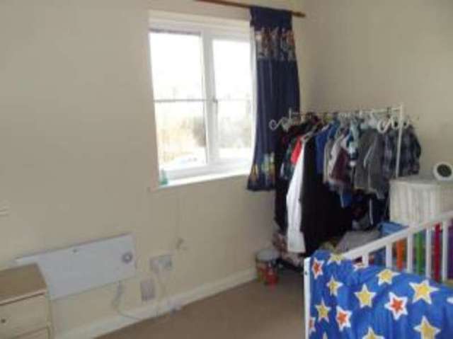  Image of 2 bedroom Terraced house for sale in Forest Dean Whitley Wood Lane Reading RG2 at Whitley Wood Lane Reading Shinfield, RG2 8PQ