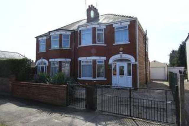  Image of 3 bedroom Semi-Detached house for sale in Willerby Road Hull HU5 at Willerby Road  Hull, HU5 5HH
