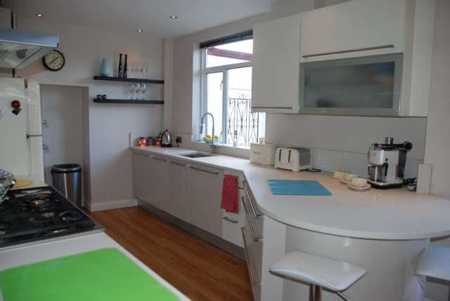  Image of 4 bedroom Semi-Detached house for sale in Willersley Avenue Sidcup DA15 at Willersley Avenue  Sidcup, DA15 9EJ