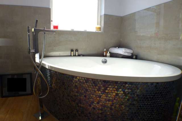  Image of 4 bedroom Semi-Detached house for sale in Willersley Avenue Sidcup DA15 at Willersley Avenue  Sidcup, DA15 9EJ