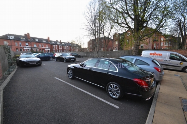  Image of 2 bedroom Apartment for sale in Wilmslow Road Didsbury Manchester M20 at WELLINGTON HOUSE, WILMSLOW ROAD WITHINGTON . M20 3LU MANCHESTER, M20 3LU