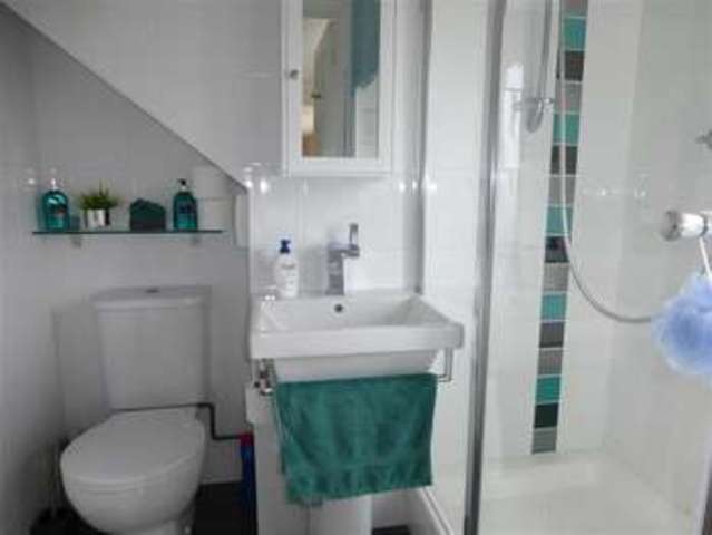  Image of 4 bedroom Bungalow for sale in Wilson Avenue Rochester ME1 at Rochester Kent Rochester, ME1 2RL