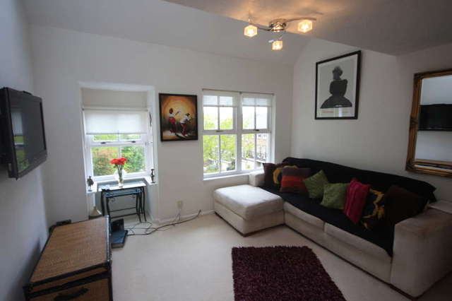 Image of 2 bedroom Maisonette to rent in Windmill Rise Kingston upon Thames KT2 at Surrey  Kingston Upon Thames, KT2 7TU
