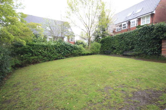  Image of 2 bedroom Maisonette to rent in Windmill Rise Kingston upon Thames KT2 at Surrey  Kingston Upon Thames, KT2 7TU