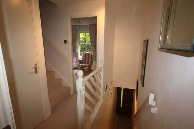  Image of 2 bedroom Maisonette to rent in Windmill Rise Kingston upon Thames KT2 at Surrey  Kingston Upon Thames, KT2 7TU
