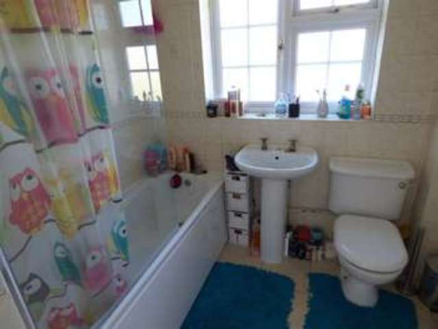  Image of 3 bedroom Detached house to rent in Birchmead Winnersh Wokingham RG41 at Birch Mead Reading Reading, RG41 5TW