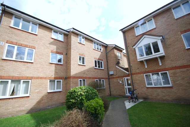  Image of 1 bedroom Apartment for sale in Thant Close London E10 at Witham Court Leyton London, E10 5PJ