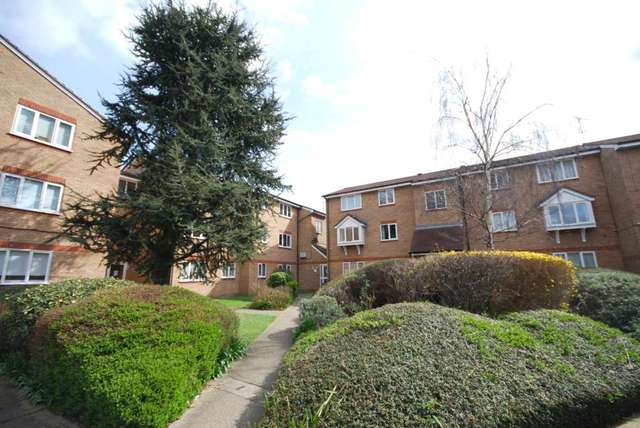  Image of 1 bedroom Apartment for sale in Thant Close London E10 at Witham Court Leyton London, E10 5PJ