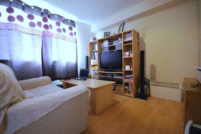 Image of 1 bedroom Apartment for sale in Thant Close London E10 at Witham Court Leyton London, E10 5PJ