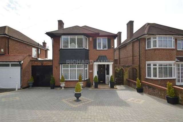  Image of 3 bedroom Detached house for sale in Wolmer Gardens Edgware HA8 at Edgware, HA8 8QE