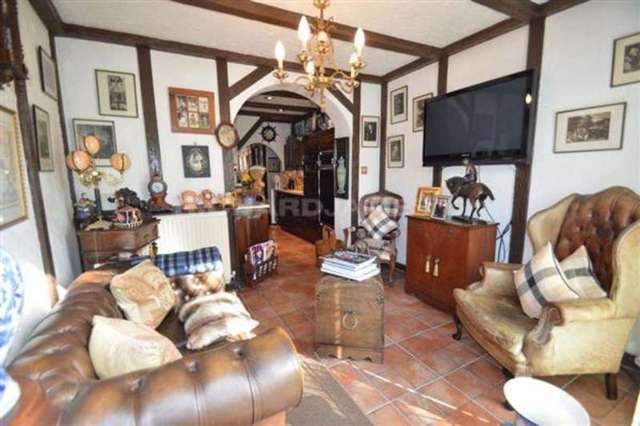  Image of 3 bedroom Detached house for sale in Wolmer Gardens Edgware HA8 at Edgware, HA8 8QE