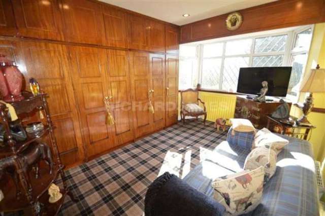  Image of 3 bedroom Detached house for sale in Wolmer Gardens Edgware HA8 at Edgware, HA8 8QE