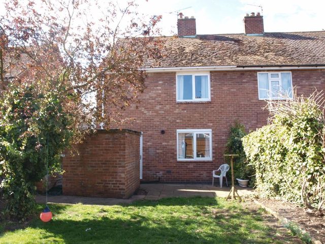  Image of 3 bedroom Semi-Detached house for sale in Wolsey Road Newark NG24 at Wolsey Road  Newark, NG24 2BJ