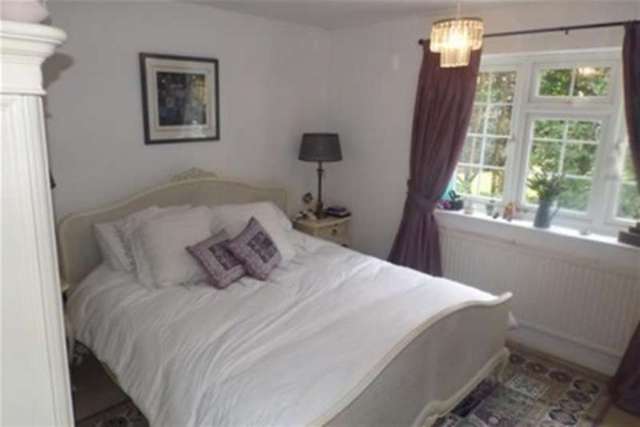  Image of 4 bedroom Detached house to rent in The Street Woodham Walter Maldon CM9 at Maldon, CM9 6RF