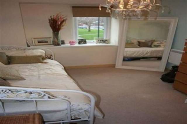  Image of 2 bedroom Flat to rent in Wrendale Court Gosforth Newcastle upon Tyne NE3 at Newcastle upon Tyne, NE3 1TF