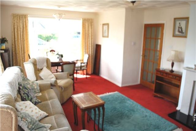  Image of 2 bedroom Detached house for sale in Wychurst Gardens Bexhill-on-Sea TN40 at East Sussex, TN40 2EP