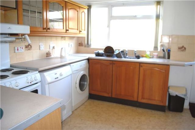  Image of 2 bedroom Detached house for sale in Wychurst Gardens Bexhill-on-Sea TN40 at East Sussex, TN40 2EP