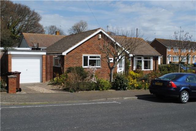 Image of 2 bedroom Detached house for sale in Wychurst Gardens Bexhill-on-Sea TN40 at East Sussex, TN40 2EP