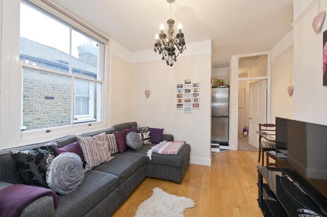  Image of 2 bedroom Flat to rent in Yukon Road London SW12 at Yukon Road  London, SW12 9PU