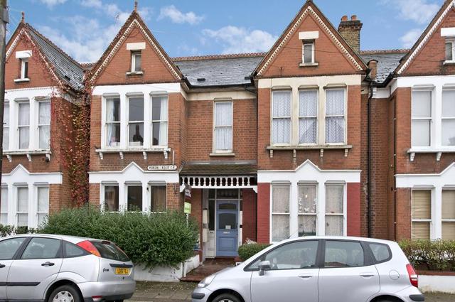  Image of 2 bedroom Flat to rent in Yukon Road London SW12 at Yukon Road  London, SW12 9PU