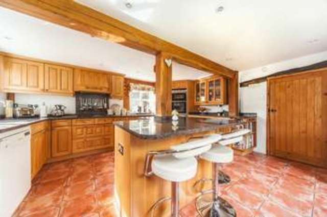  Image of 4 bedroom Property for sale in Hatmill Lane Brenchley Tonbridge TN12 at Hatmill Lane  Brenchley, TN12 7AE