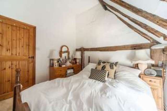  Image of 4 bedroom Property for sale in Hatmill Lane Brenchley Tonbridge TN12 at Hatmill Lane  Brenchley, TN12 7AE