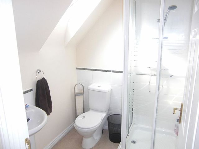  Image of 3 bedroom Terraced house to rent in Hurst Lane Tipton DY4 at Hurst Lane  Tipton, DY4 9AR