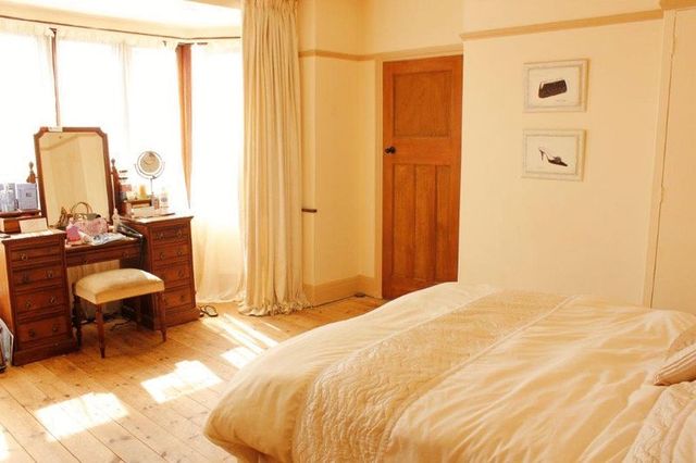  Image of 4 bedroom Detached house for sale in Sturges Road Bognor Regis PO21 at Sturges Road  Bognor Regis, PO21 2AH