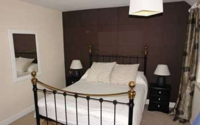 1 Bedroom Flat To Rent In Kitchen Lane Wednesfield