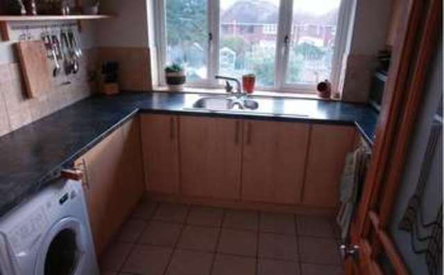  Image of 1 bedroom Flat to rent in Kitchen Lane Wednesfield Wolverhampton WV11 at Kitchen Lane  Wolverhampton, WV11 2JD
