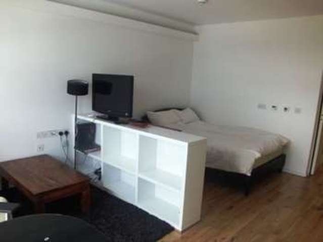  Image of Flat to rent in Wharfside Street Birmingham B1 at 197 Wharfside Street City Centre Birmingham, B1 1PP